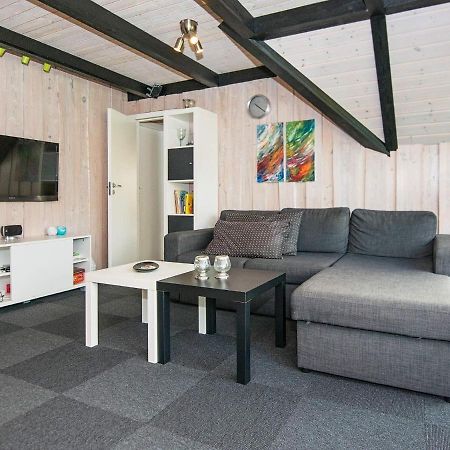 6 Person Holiday Home In R M Toftum  Экстерьер фото