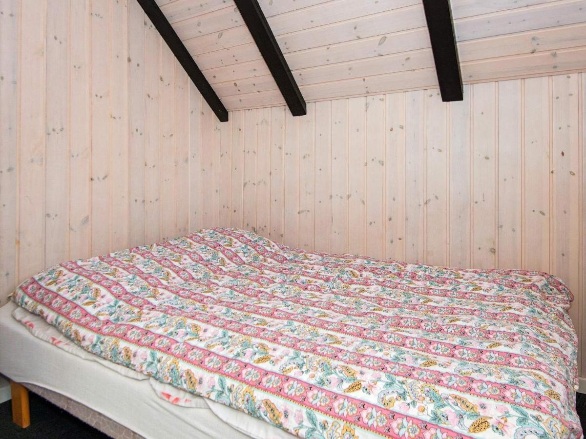 6 Person Holiday Home In R M Toftum  Экстерьер фото